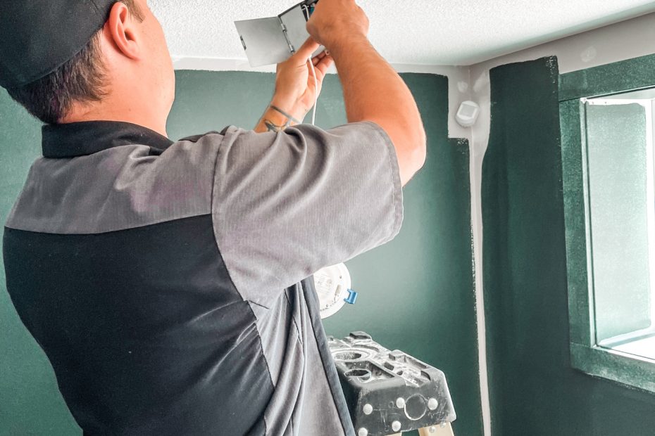 Residential Electrician